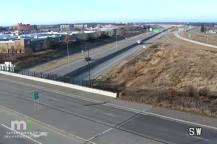 Traffic Cam Maple Grove: T.H.610 WB - Pkwy