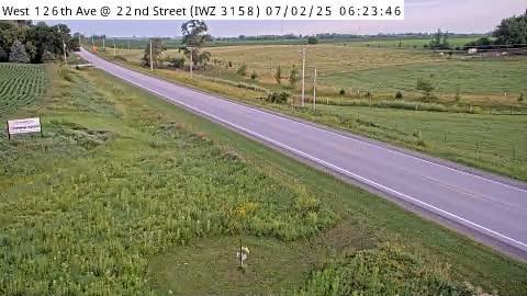 Traffic Cam De Soto: 6DF - 1st Ave @ I-80 (IWZ 3158)