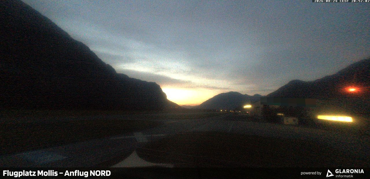 Glarus Nord › Norden: Mollis Airport