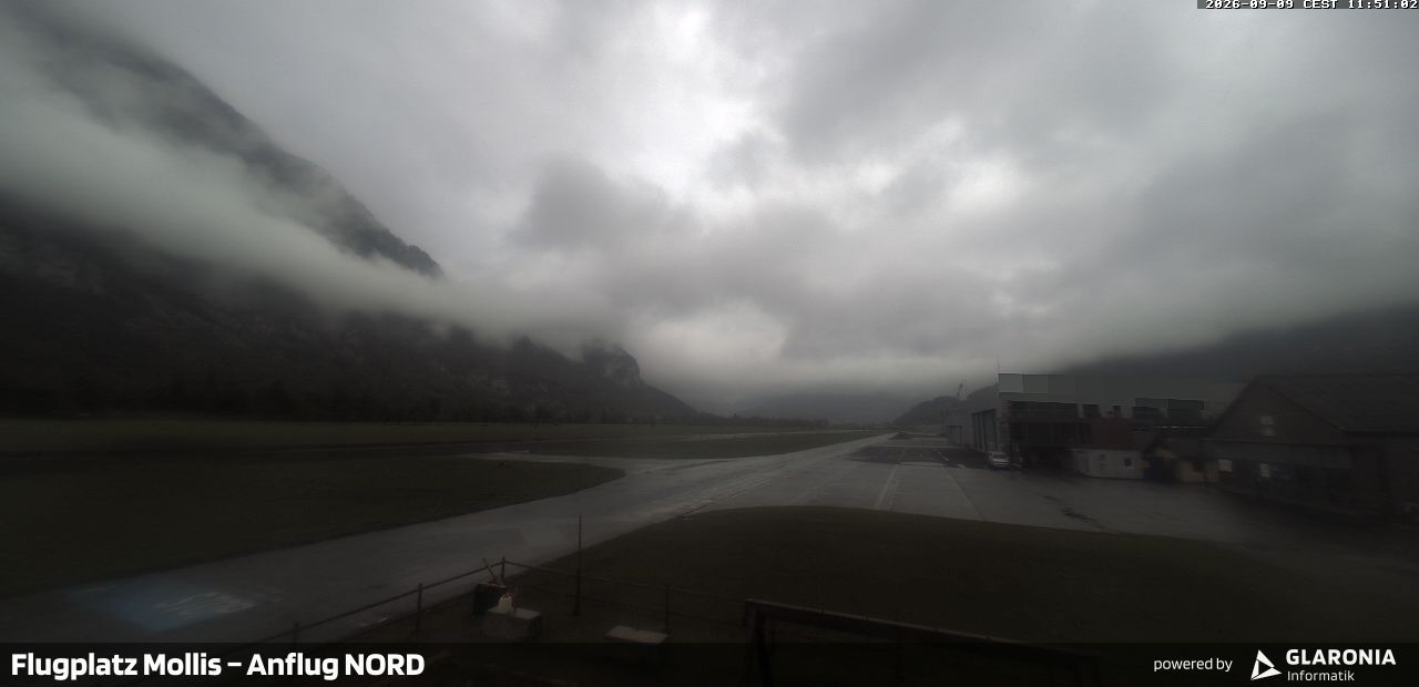 Glarus Nord › Norden: Mollis Airport
