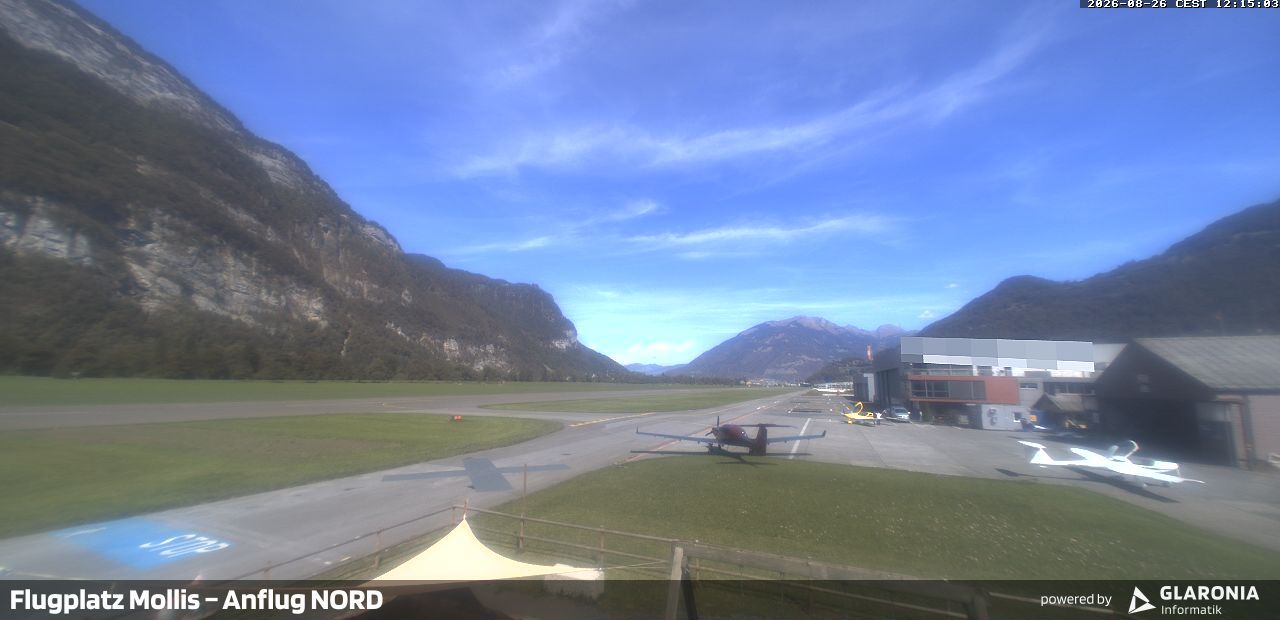 Glarus Nord › Norden: Mollis Airport
