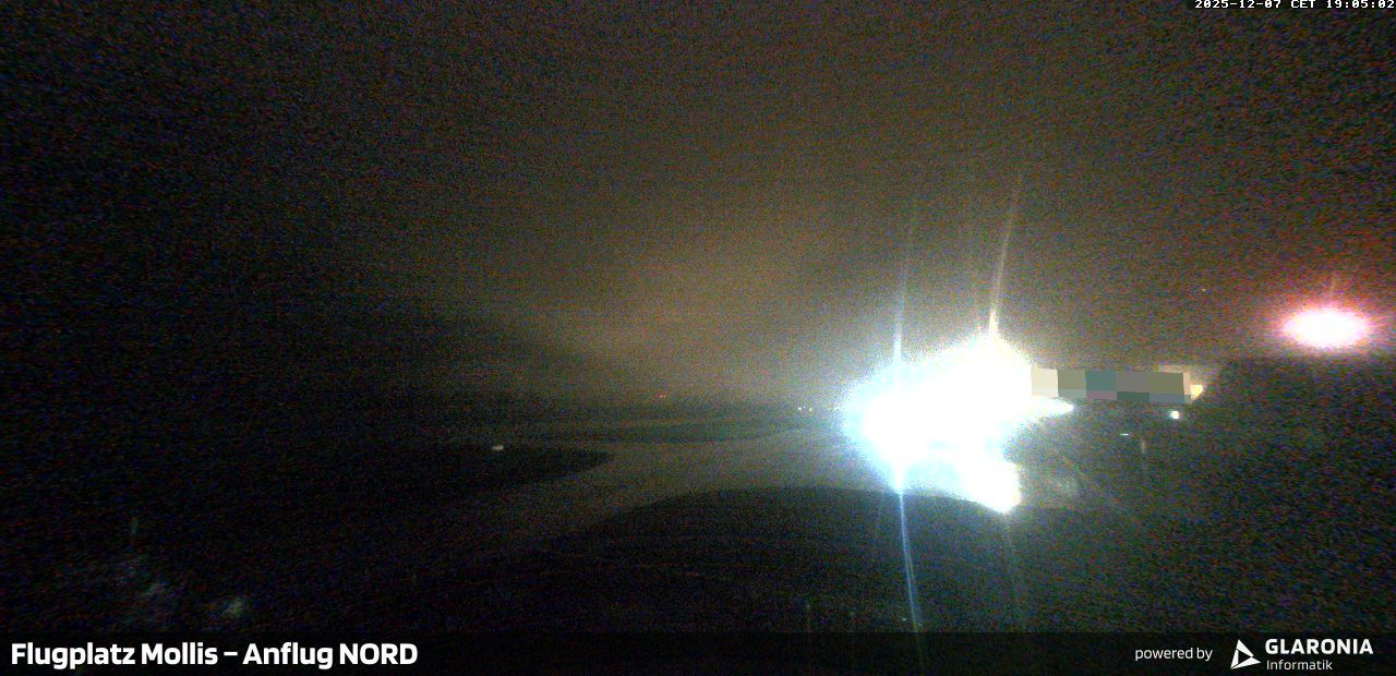 Glarus Nord › Norden: Mollis Airport