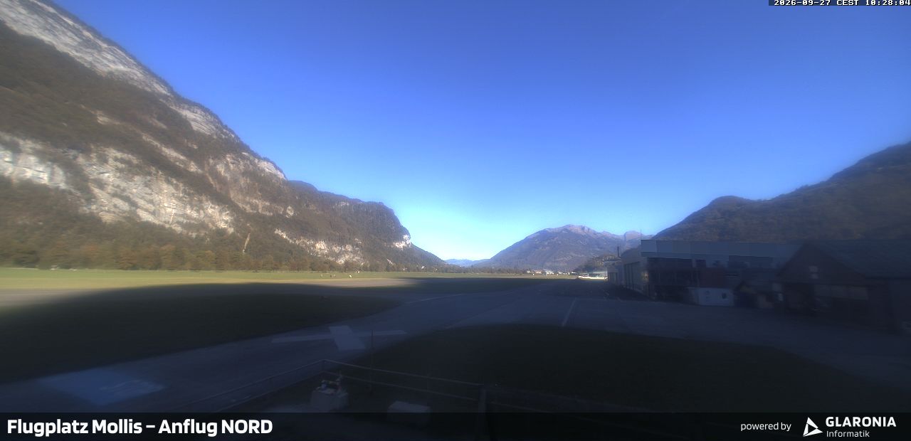 Glarus Nord › Norden: Mollis Airport
