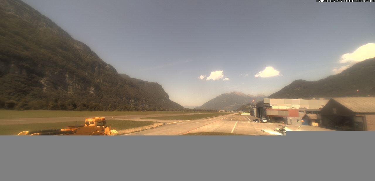 Glarus Nord › Norden: Mollis Airport