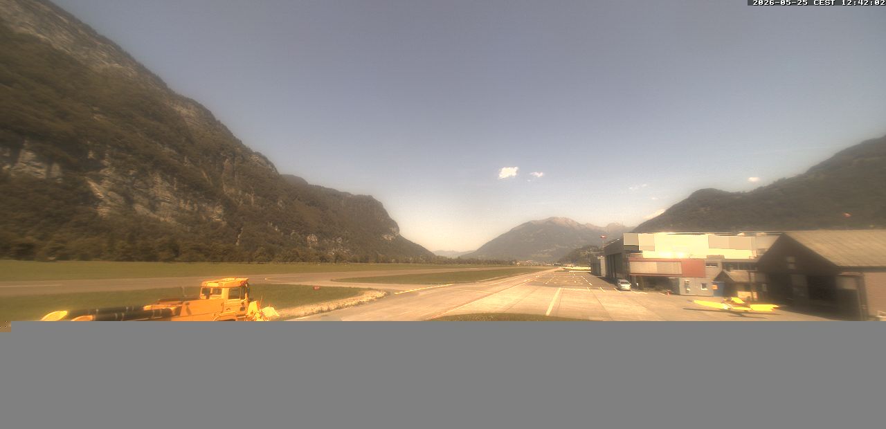 Glarus Nord › Norden: Mollis Airport