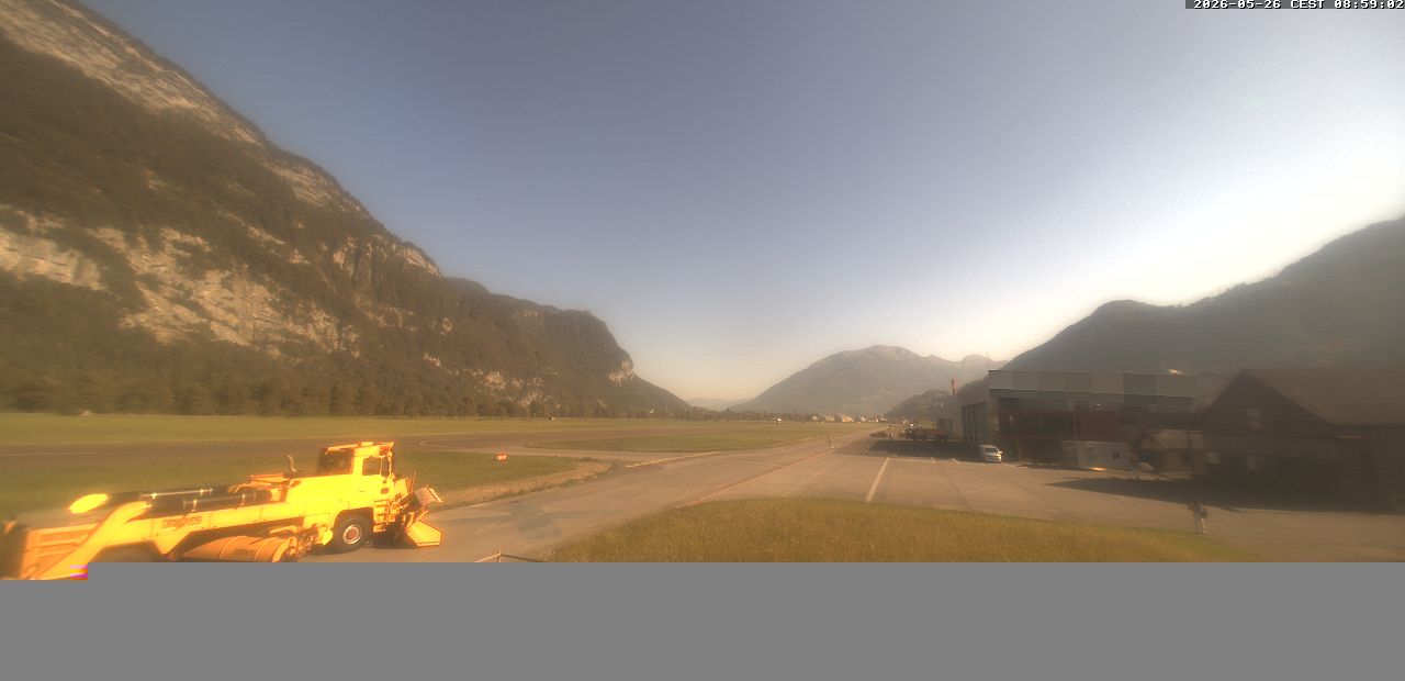 Glarus Nord › Norden: Mollis Airport