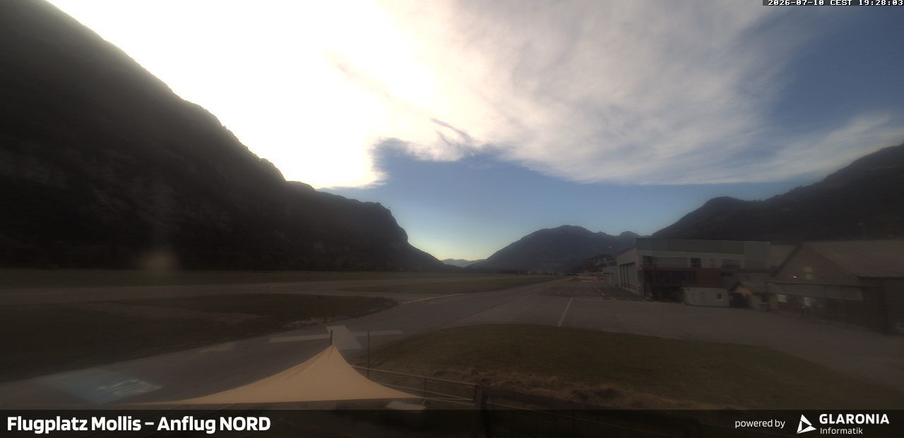 Glarus Nord › Norden: Mollis Airport