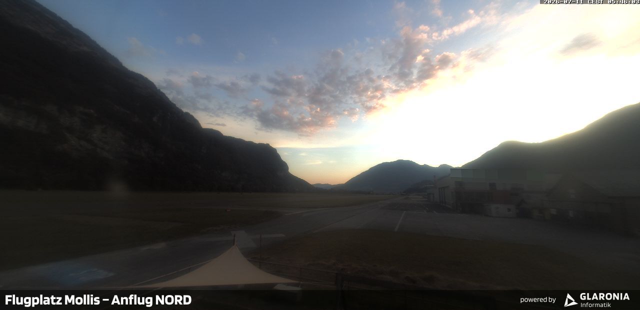 Glarus Nord › Norden: Mollis Airport
