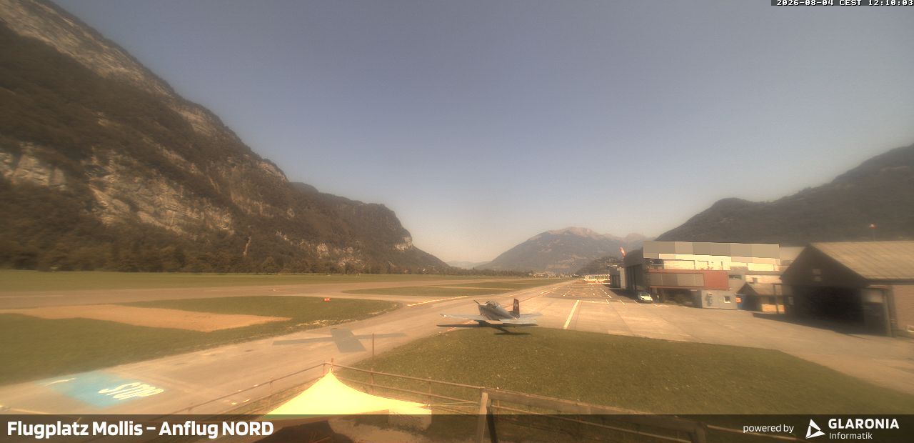 Glarus Nord › Norden: Mollis Airport