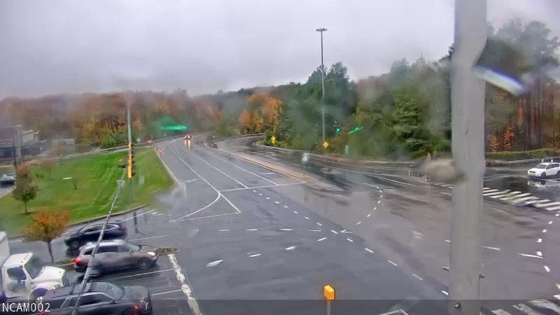 Traffic Cam Balsam Terrace: SR 1 NB RAMP @ FASHION BV
