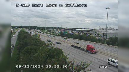 Traffic Cam Houston › South: I-610 East Loop @ Gellhorn