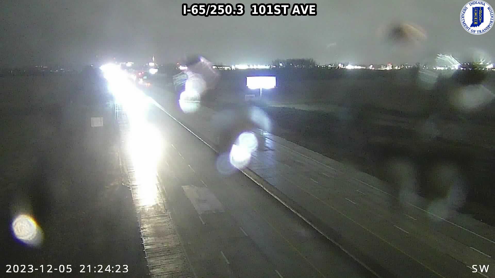 Traffic Cam Crown Point: I-65: I-65/250.3 101ST AVE