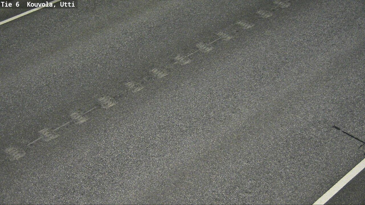 Traffic Cam Kouvola: Tie6 Utti - Tienpinta