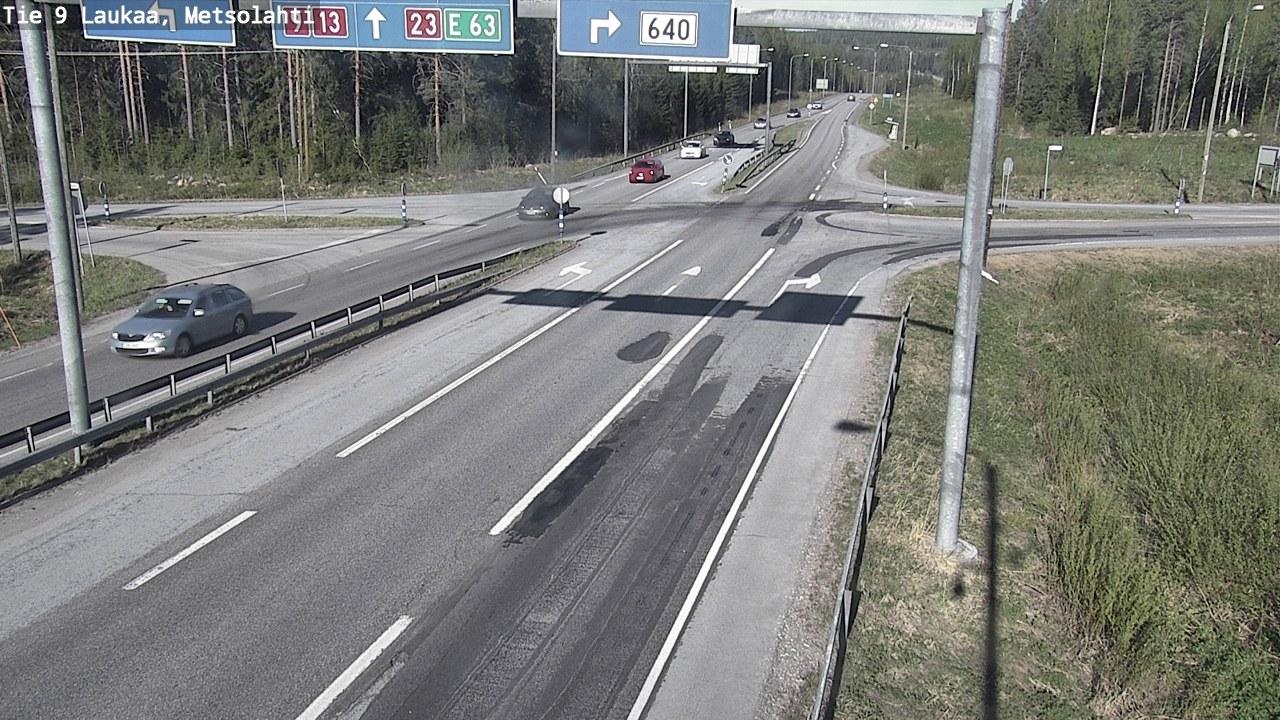 Traffic Cam Laukaa: Tie - Metsolahti - Jyväskylään