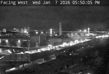 Traffic Cam Manhattan Community Board 9: Henry Hudson Parkway @ 137 Street