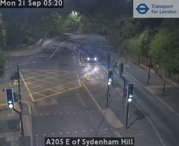 Traffic Cam London: A205 E of Sydenham Hill