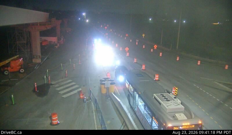 Traffic Cam Surrey › North-West: Hwy 15 at Fraser Hwy (1A) looking north-west on Fraser Hwy