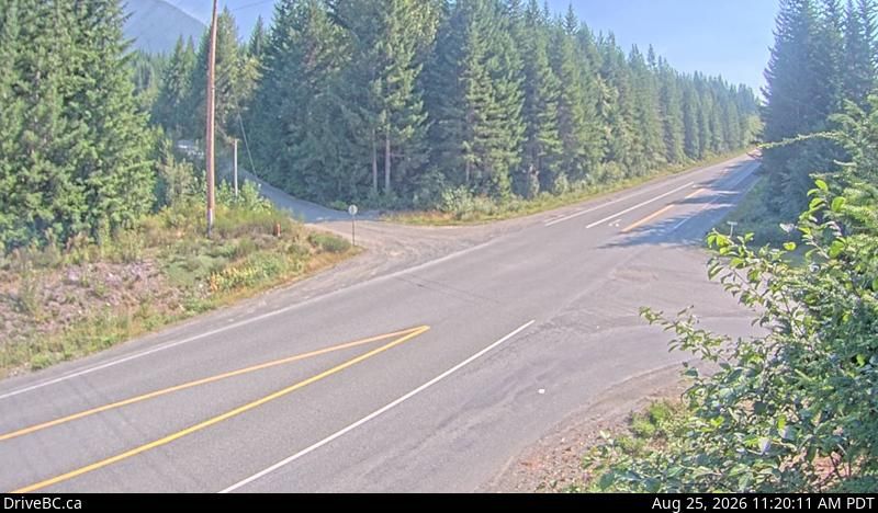 Traffic Cam Woss › East: Hwy 19, 75 km south east of Port McNeill and 128 km north of Campbell River, looking east