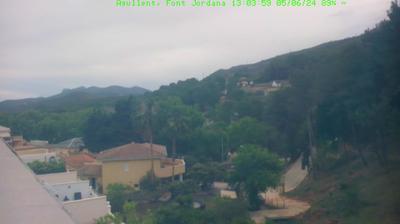 Vista de cámara web de luz diurna desde Agullent › South East: Font Jordana − Serra d'Agullent − Benicadell