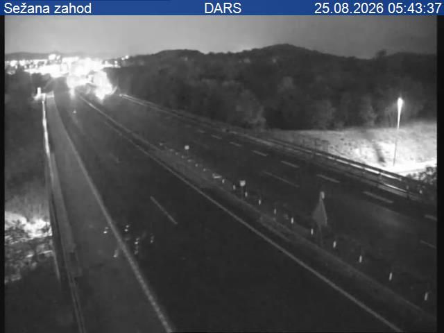 Traffic Cam Sezana: A3, Fernetiči - razcep Gabrk, Sežana zahod