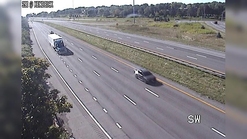 Traffic Cam Rochester: I-390 at Kendrick Rd