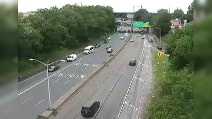 Traffic Cam New York › West: 907M at 46th Street