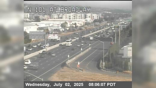 Traffic Cam Burlingame › North: TV414 -- US-101 : N101 at Broadway