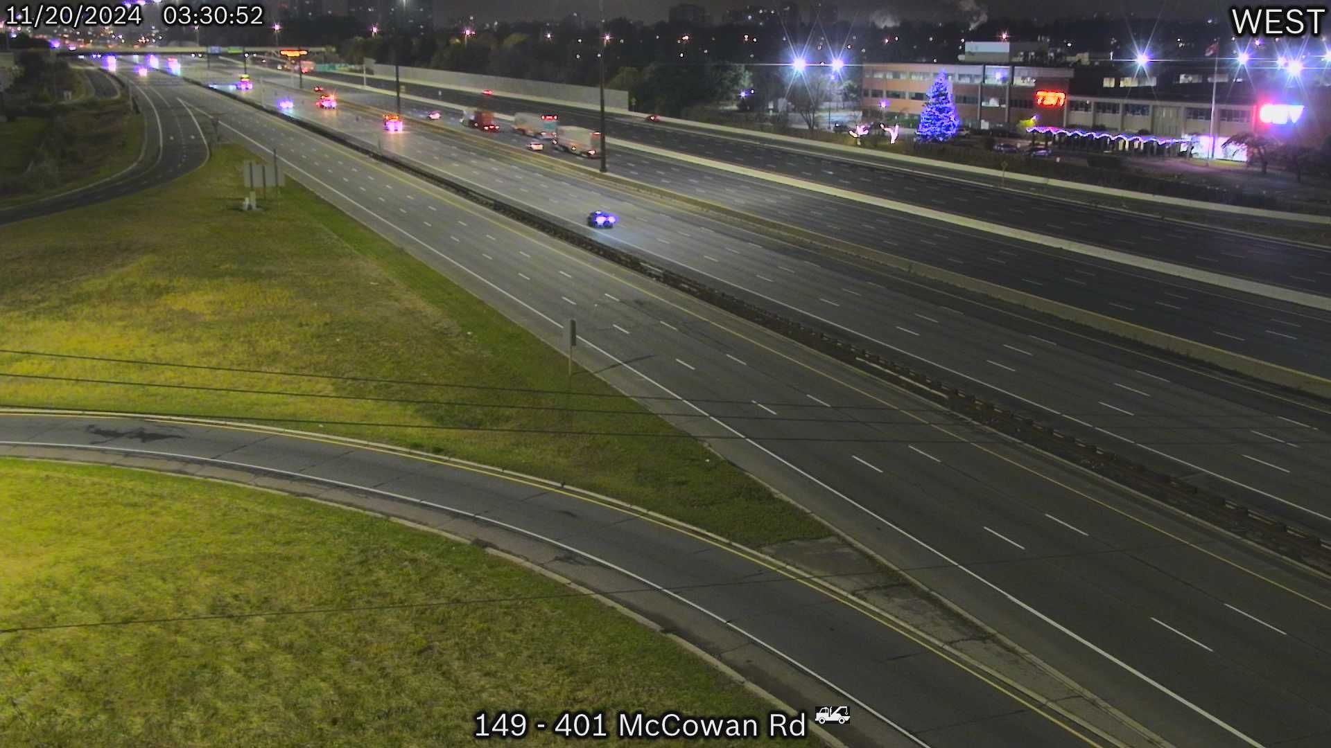 Traffic Cam Scarborough: Highway 401 near McCowan Road