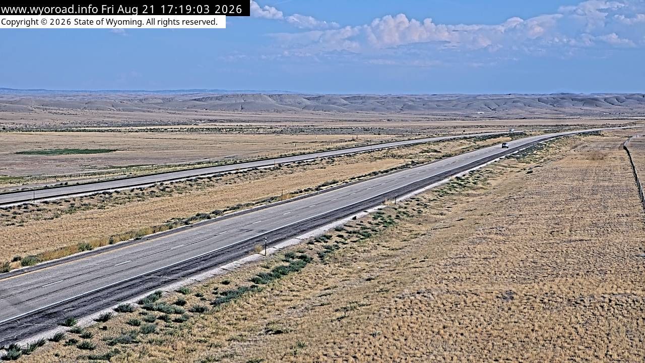 Traffic Cam Johnson › South: Lower Red Canyon - SOUTH