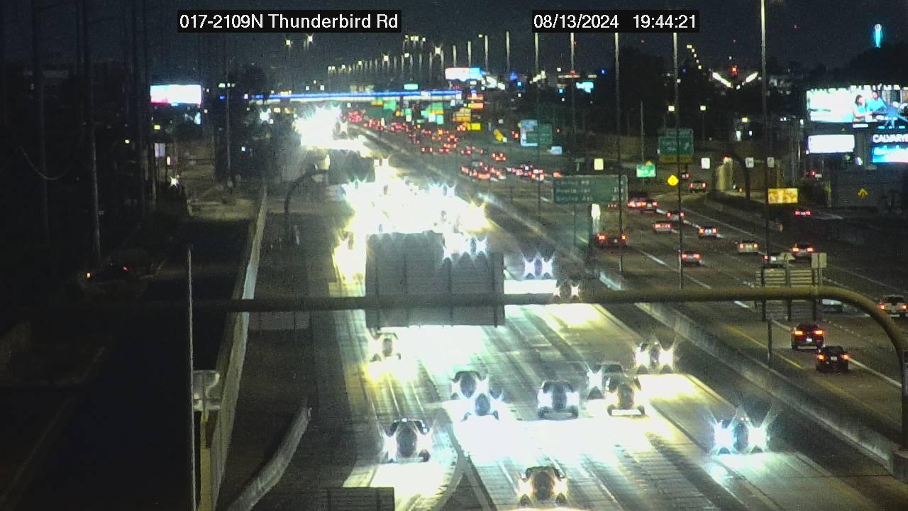 Traffic Cam Phoenix › North: I-17 NB 210.92 @Thunderbird