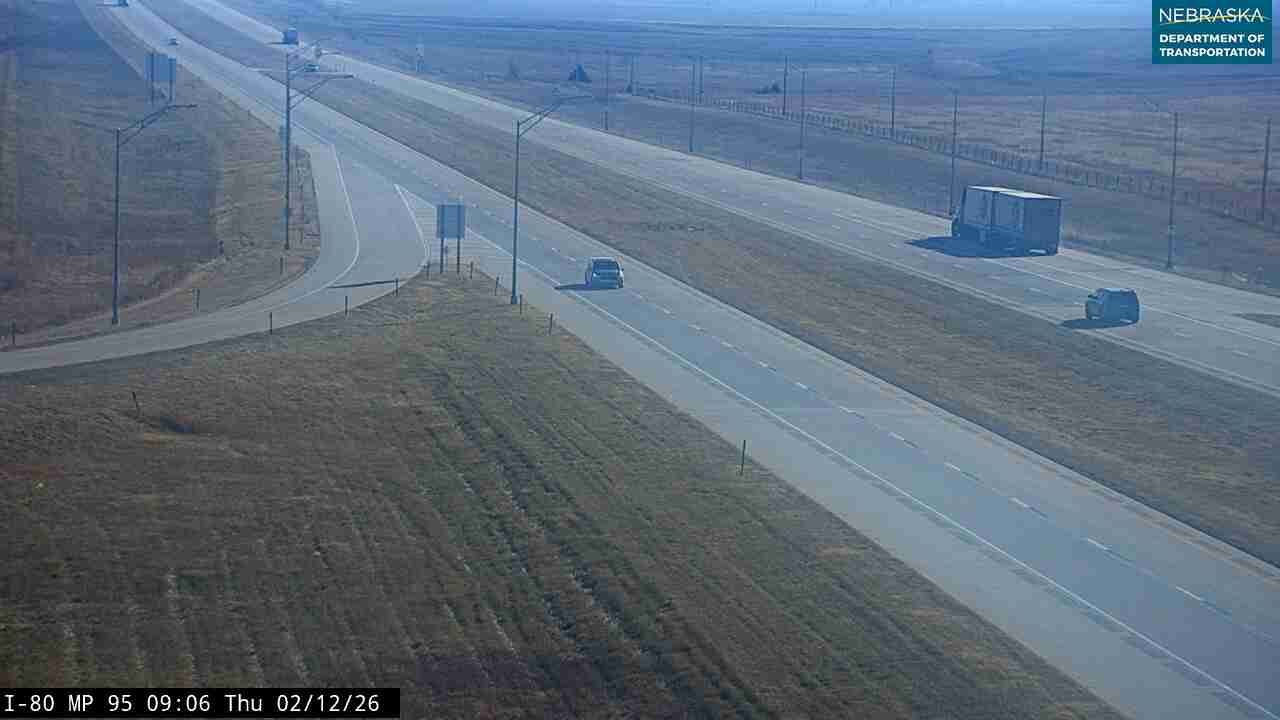 Traffic Cam Julesburg › East: I-80: Oshkosh Exit 95: East