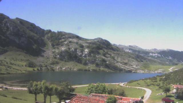 Cangas de Onis: Lakes of Covadonga