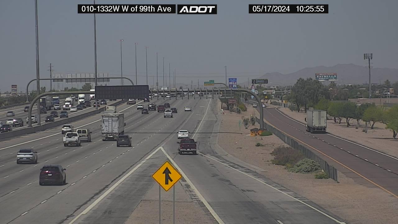 Traffic Cam Avondale › West: I-10 WB 133.20 @99th Ave