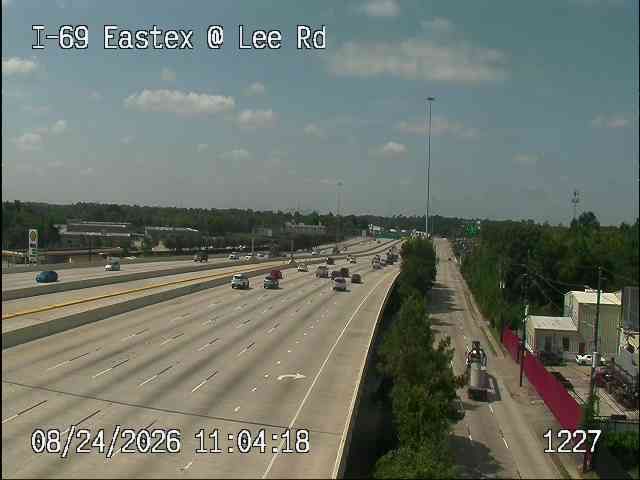 Traffic Cam Aldine › South: IH-69 Eastex @ Lee Road