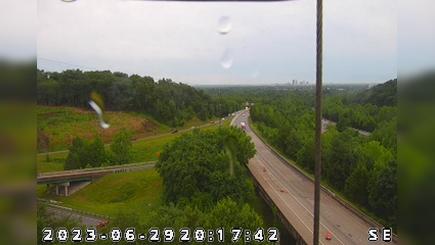 Traffic Cam Silver Hills: I-265: 1-064-121-6-3 I-265