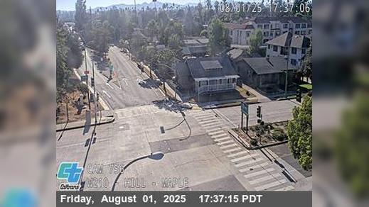 Traffic Cam Monterey Park › North: Camera 286 :: N710 - N/O Cesar Chavez Ave: PM 25.7