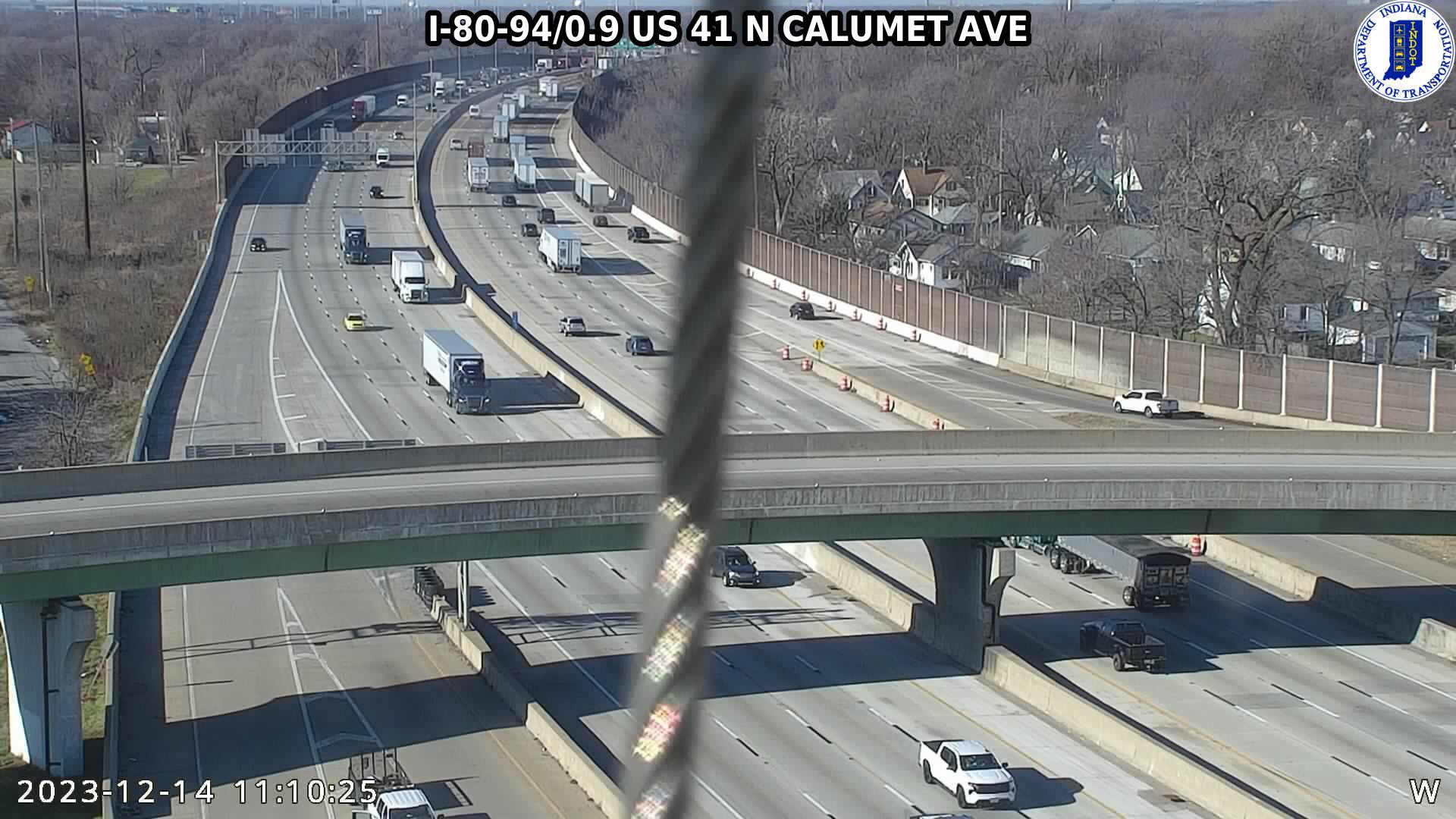 Traffic Cam Calumet Center: I-94: I-80-94/0.9 US 41 N CALUMET AVE