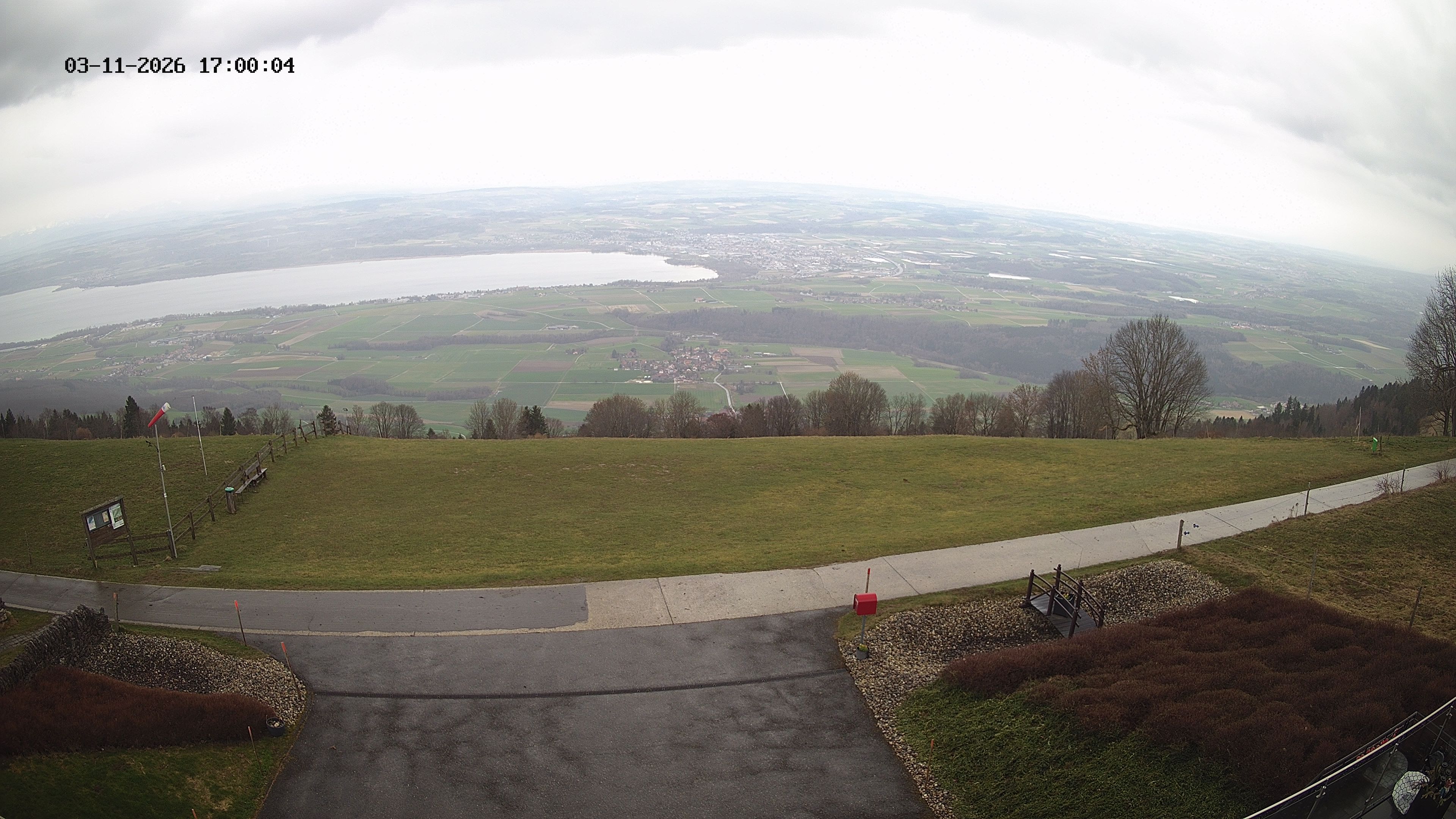 Mauborget › Südosten: Decollage Mauborget