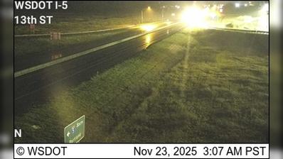 Traffic Cam Chehalis: I-5 at MP 76.5: 13th St