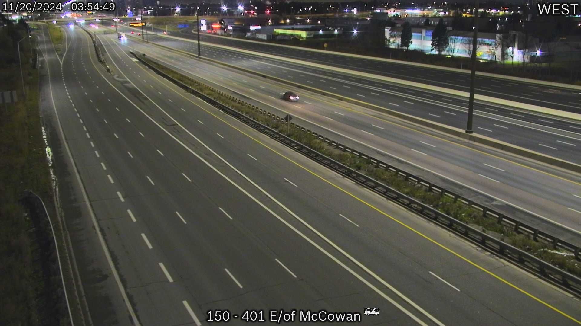Traffic Cam Scarborough: Highway 401 near Bellamy Road