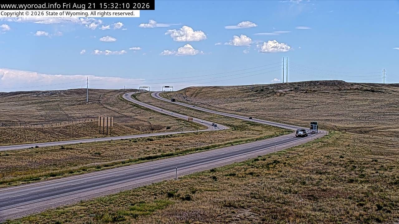 Traffic Cam Wilson › East: WYO 22 - WYO 390 Junction - EAST