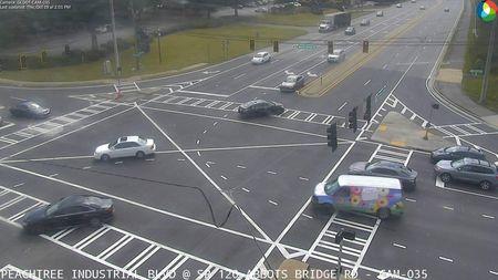 Traffic Cam Duluth: GWIN-CAM-035--1