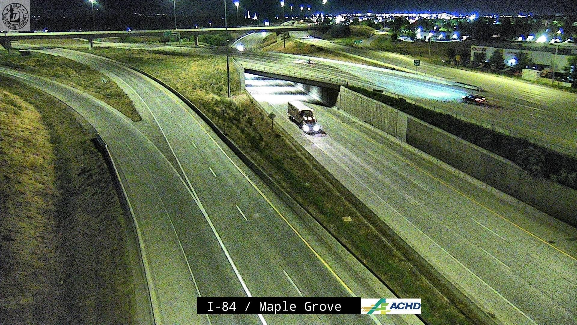 Traffic Cam Boise: I-84: Maple Grove Rd