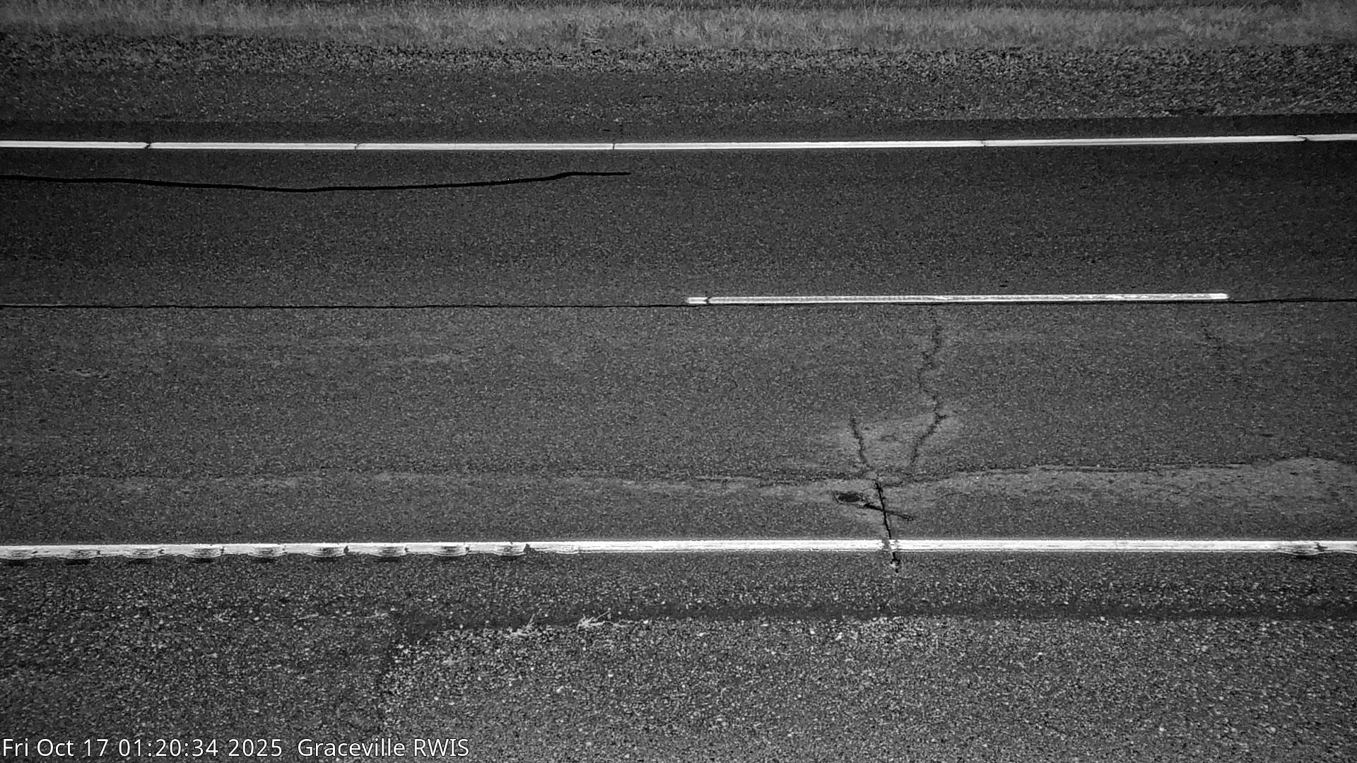 Traffic Cam Big Stone Colony: MN 28: T.H.28 (Graceville - MP 19): T.H.28 (Graceville - MP 19) View