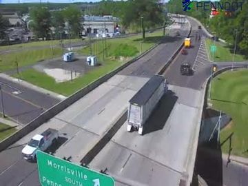 Traffic Cam Morrisville: US - AVE EXIT