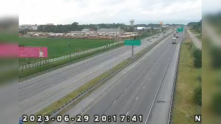 Traffic Cam Shepherd: I-65: 1-065-132-4-1 S OF SR 267