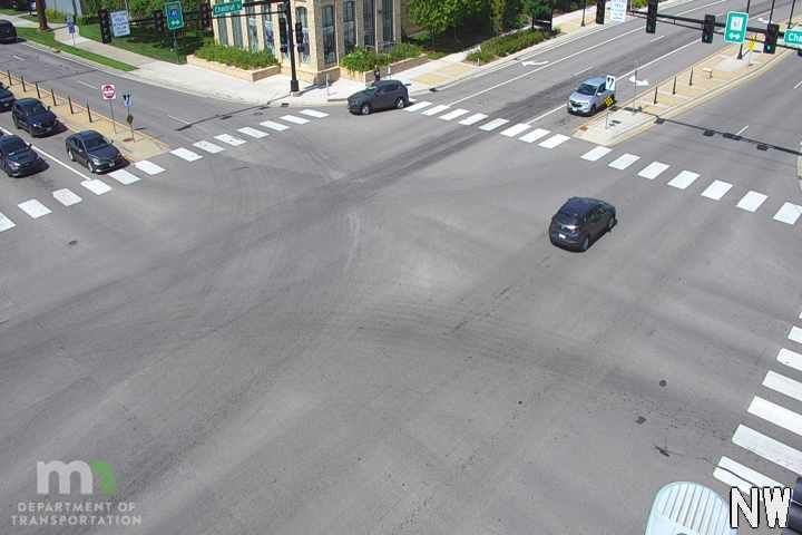 Traffic Cam Chaska: MN 41: T.H.41 NB - Blvd