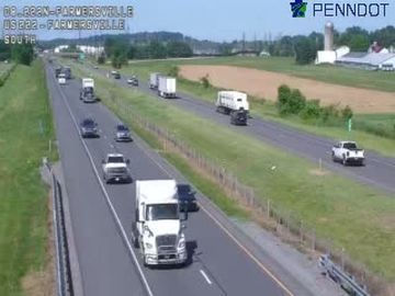Traffic Cam Akron: US 222 @ Farmersville Rd Overpass