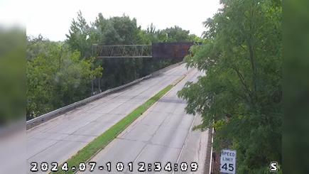 Traffic Cam Clarksville: OLD IN 62 SEC 1: 3-062-147-3-1 BROWNS STATION WAY