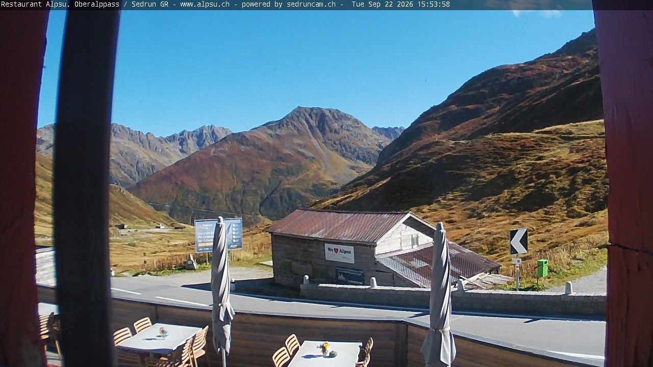 Tujetsch › Südosten: Leuchtturm Rheinquelle - Oberalp Pass